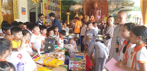 TRẢI NGHIỆM KỸ NĂNG SỐNG - TỪ THIỆN CHÙA THIÊN LINH